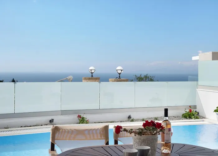 Goudis Iro Villa *